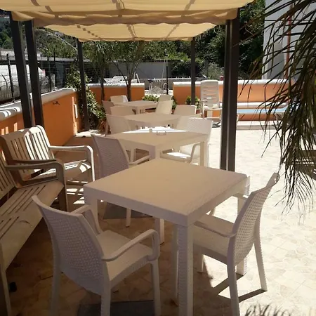 Aparthotel Casal San Domenico 3*
