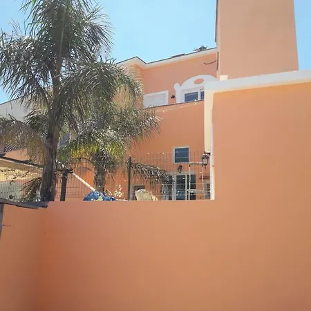 Apart Otel Casal San Domenico 3*